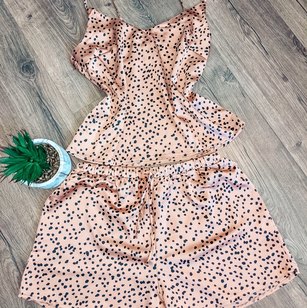 NUDE SATIN pajamas